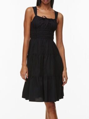 Aritzia Sunday Best Martine Poplin Midi dress